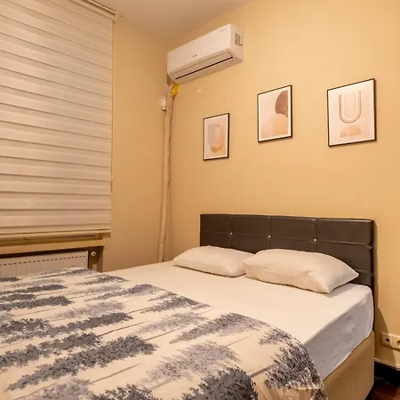 شقة Spacious 3 Bedrooms 2 Bathrooms *
