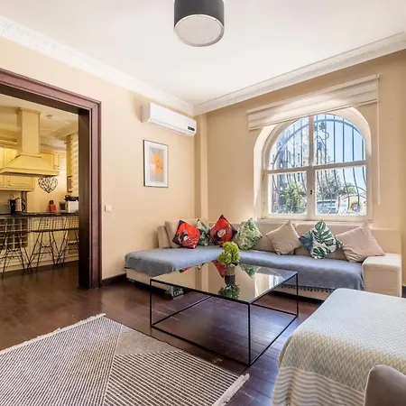 Spacious 3 Bedrooms 2 Bathrooms Istanbul